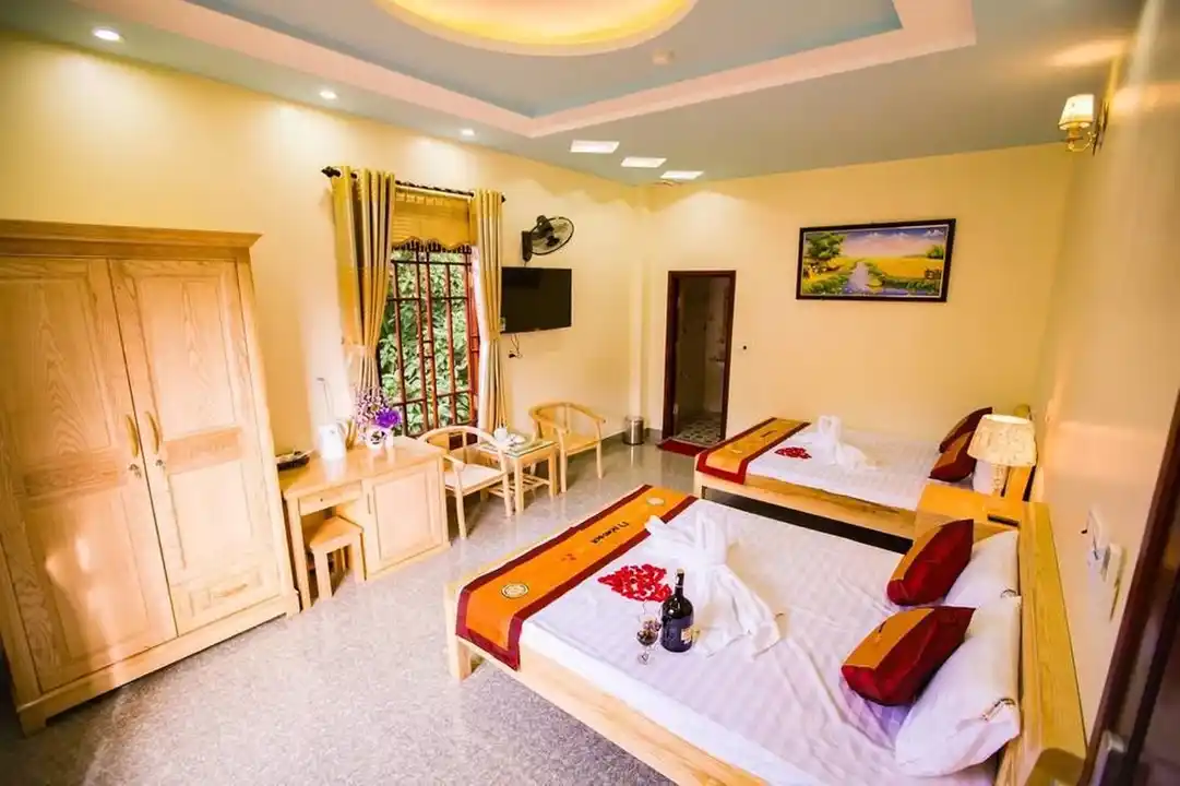 khách sạn Đồng Đen Mộc Châu