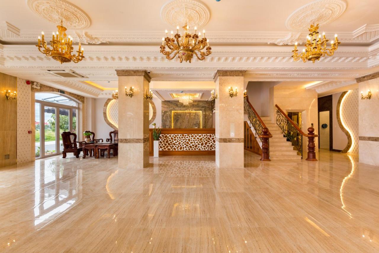 Golden Central Hotel 