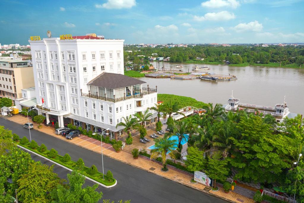 khách sạn nesta cần thơ
