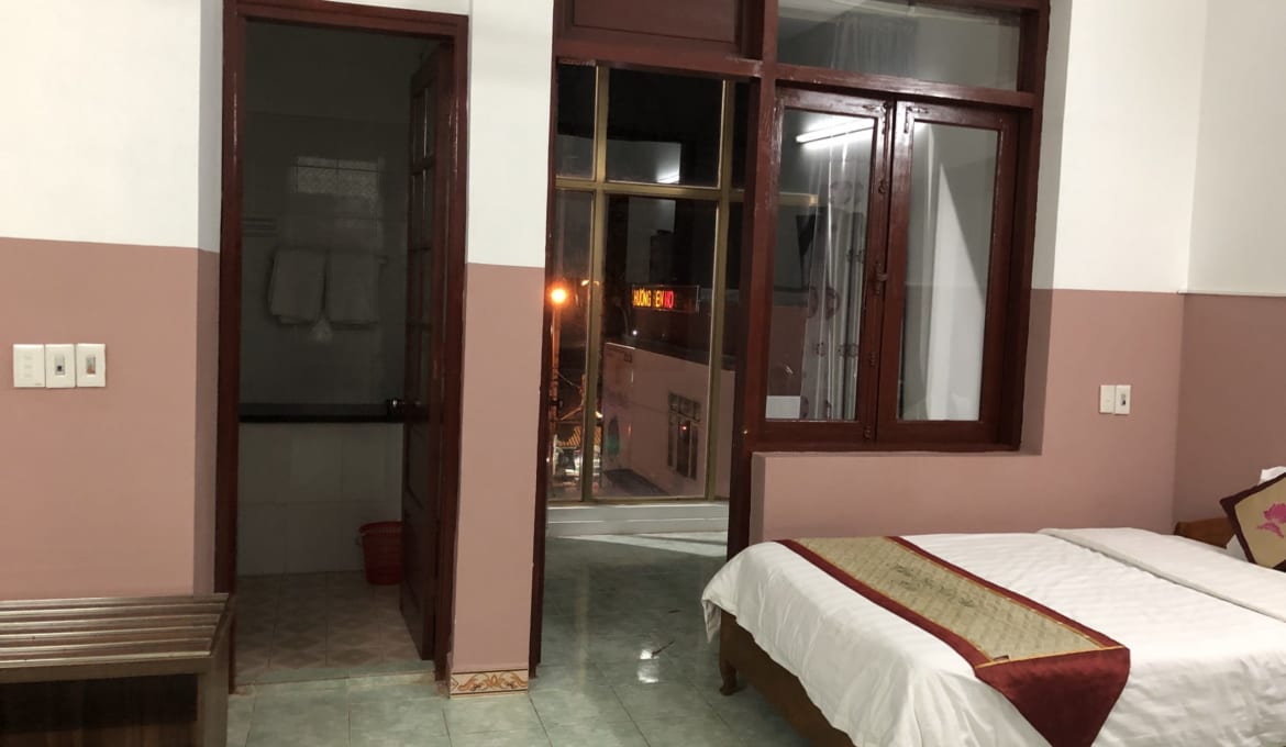 khách sạn hương sen mộc châu