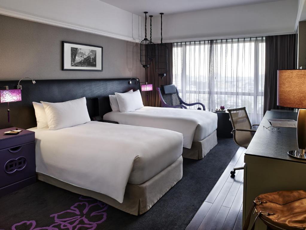 Khách sạn Sofitel Sài Gòn