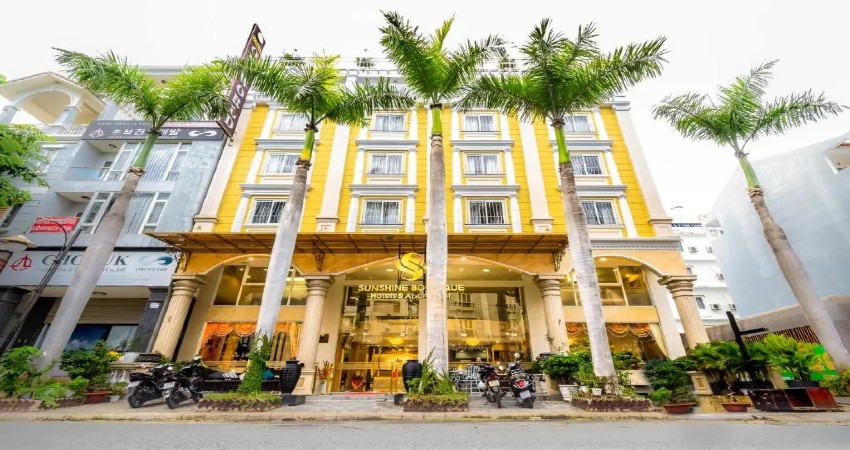 Sunshine boutique hotel Phu My Hung