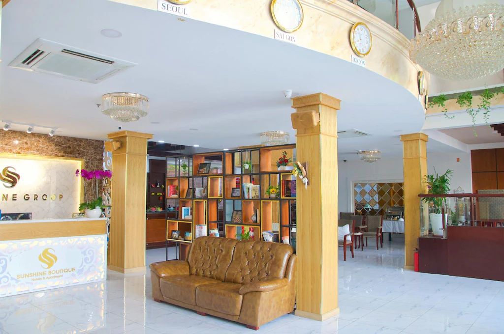 Sunshine boutique hotel Phu My Hung