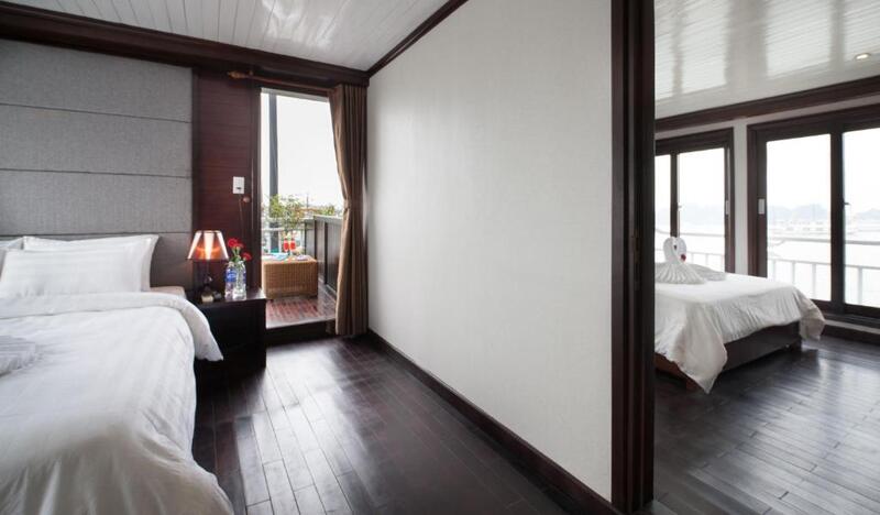 Aclass Stellar Cruise - Du thuyền sang trọng giữa thiên nhiên