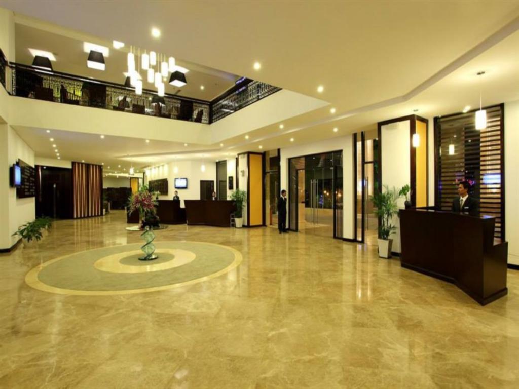 khách sạn CenDeluxe Phú Yên