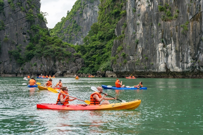 dịch vụ và tiện ích tại Du thuyền Jade Sails