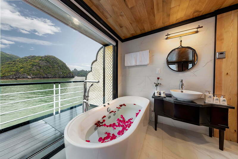 Du thuyền Serenity Cruises - Hành trình tìm về chốn bình yên 