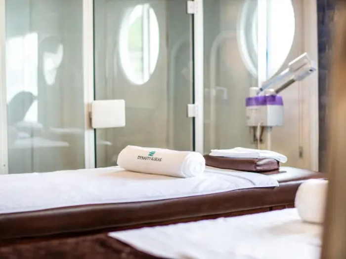 du thuyền Dynasty Cruise