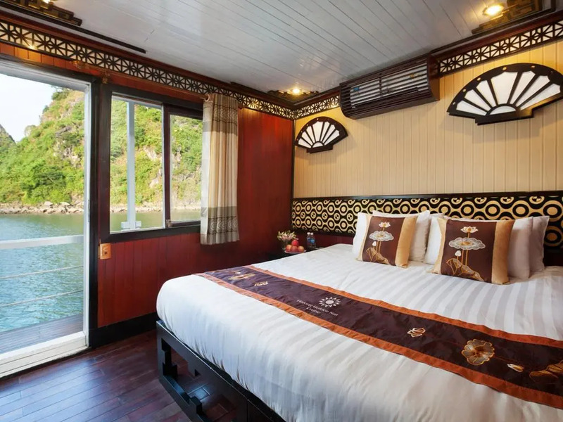 Halong Apricot Cruise - Du Thuyền 4 Sao Tại Hạ Long
