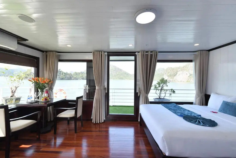 du thuyền Hạ Long Sapphire Cruise