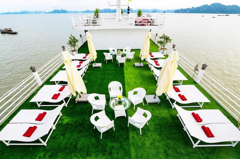 du thuyền Halong Silversea