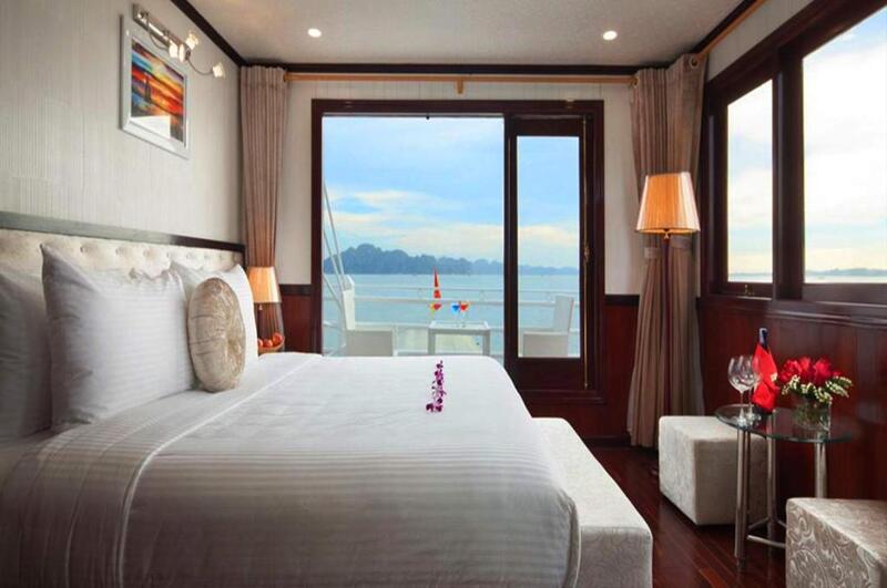 du thuyền Halong Silversea