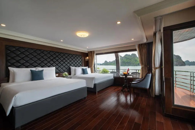 La Pandora Cruise - Du thuyền sang trọng giữa vịnh Hạ Long