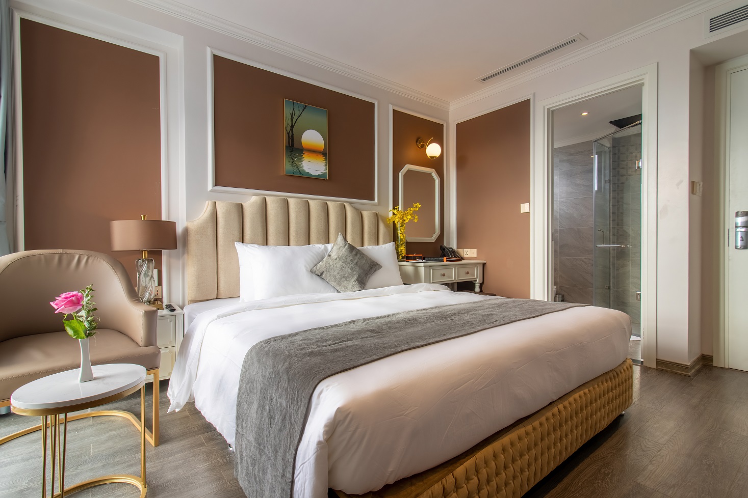La Vague Hotel