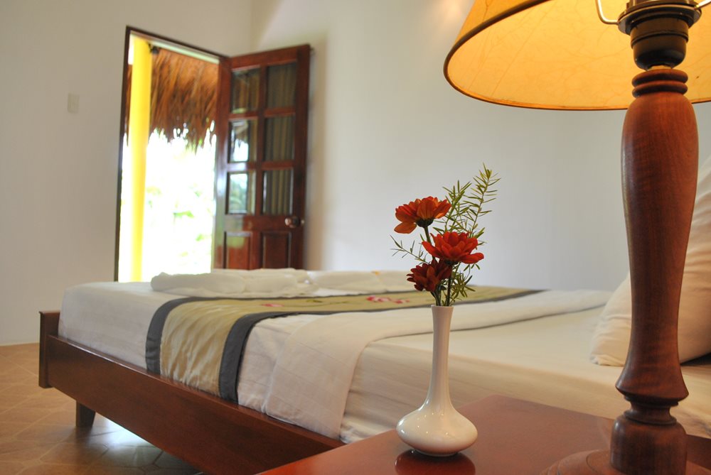 Mango Home Riverside