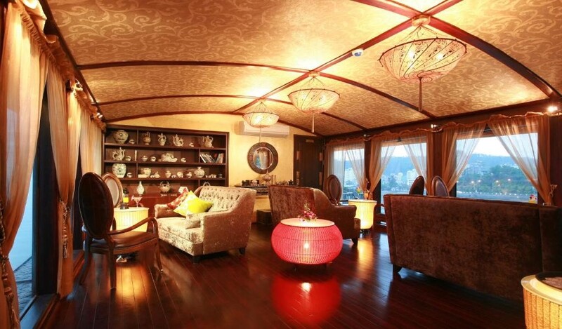 Pelican Halong Luxury Cruise - Điểm sáng giữa vùng Vịnh