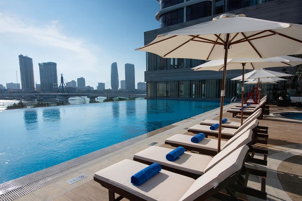 review Meliá Vinpearl Danang Riverfront chi tiết