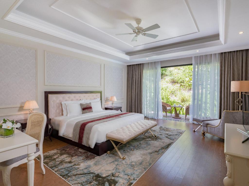 Vinpearl Discovery Sealink Nha Trang