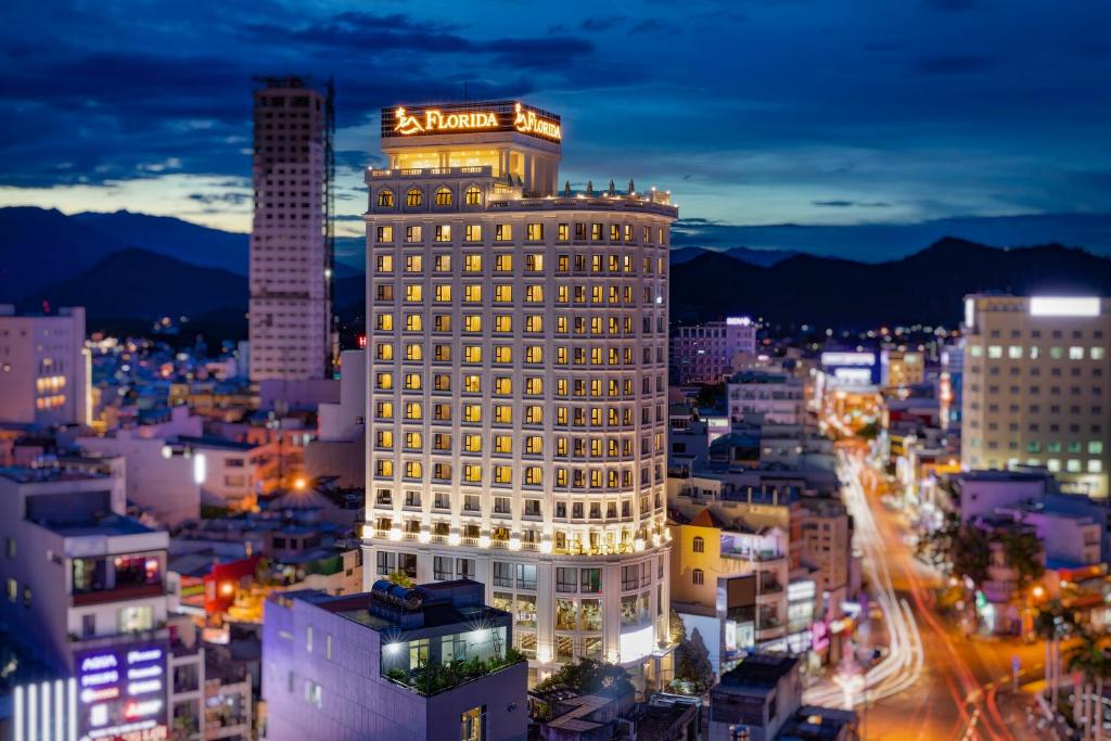 Khách sạn Florida Nha Trang: viên ngọc quý tại thành phố biển
