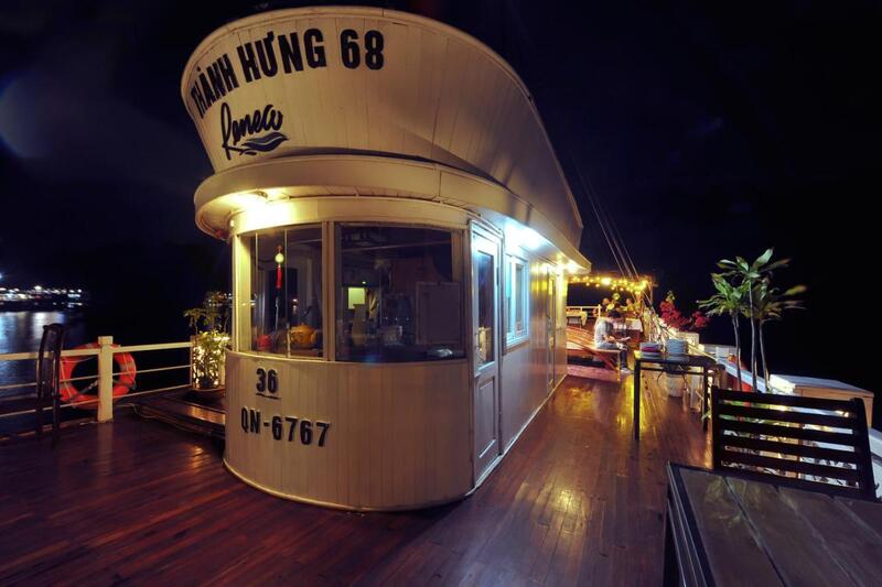 Renea Cruise - Trải nghiệm đáng nhớ trên du thuyền Hạ Long 
