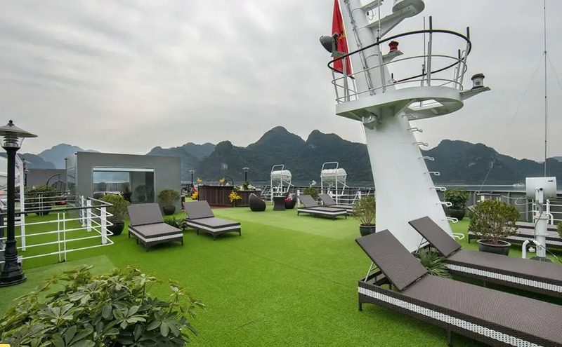 du thuyền Era Cruises