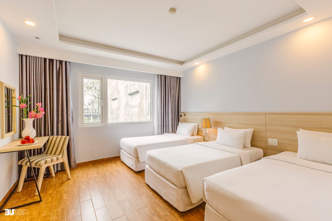 Sen Việt Hotel