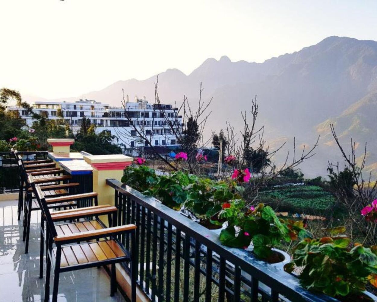 Mường Hoa View Hotel