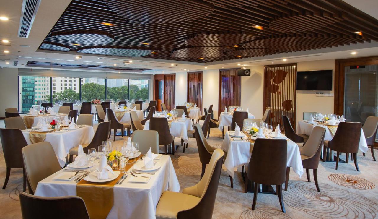 Nhà hàng sang trọng của khách sạn Orchids Saigon