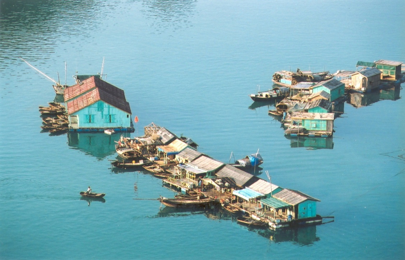 Làng nổi Châu Đốc