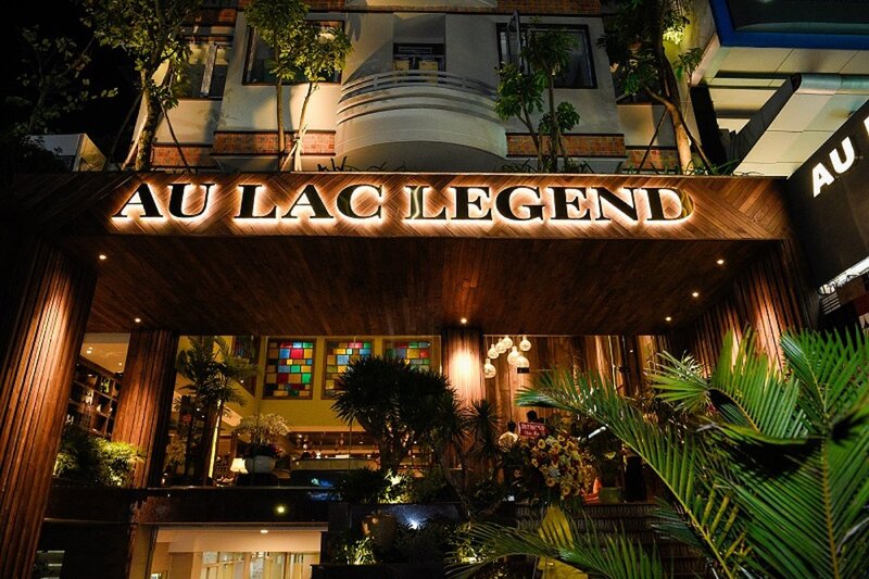 Khách Sạn Âu Lạc Legend