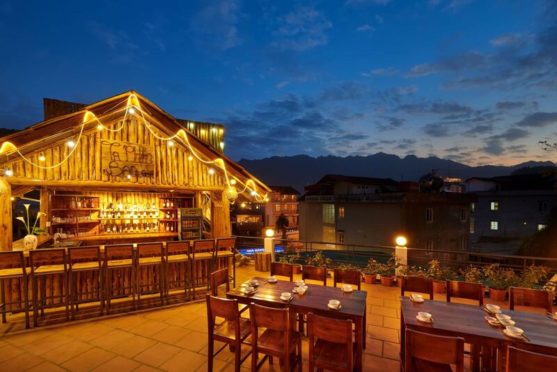 Bar Tả Phìn