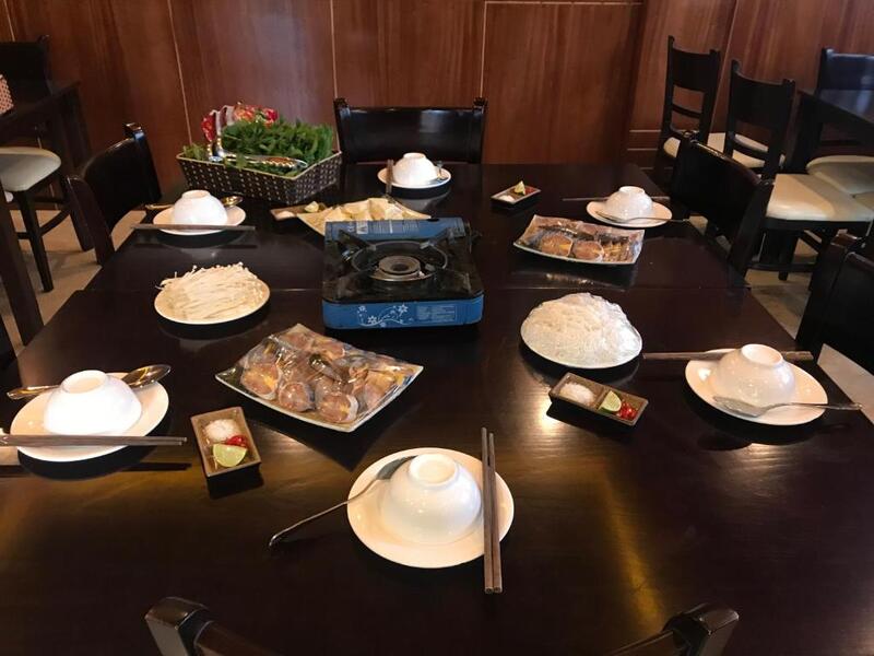 Nhà hàng của Saparis Hotel