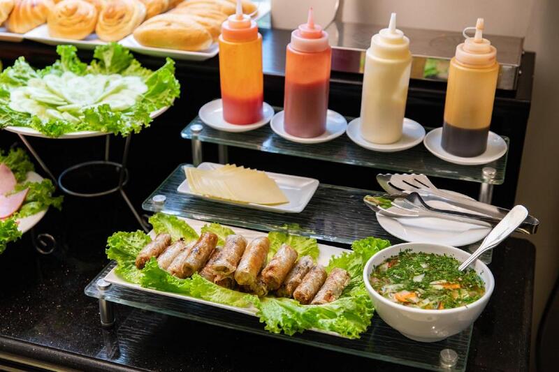 Nhà hàng sang trọng chuẩn bốn sao