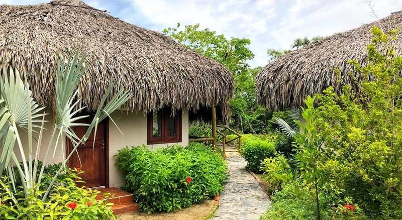 Top 20 resort miền Tây độc đáo nhất được đông đảo du khách yêu thích
