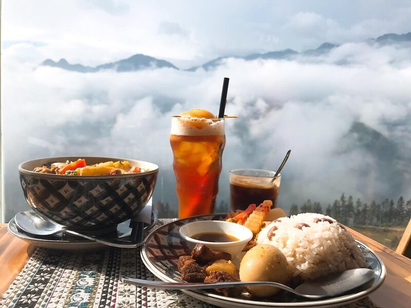 Khu ẩm thực Viettrekking Home Sapa đa dạng đầy đủ các món ăn