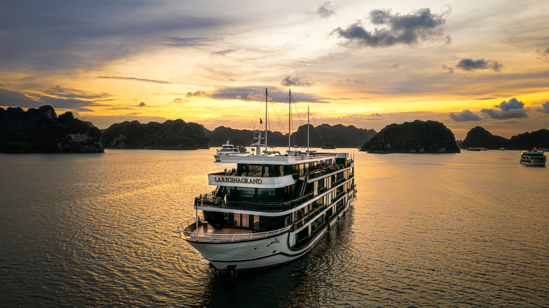 La Regina Grand Cruise - Review du thuyền 5 sao cao cấp