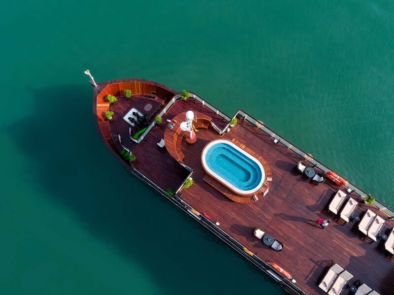 Orchid Premium Cruise - Có gì trong du thuyền sang trọng nhất vịnh Hạ Long