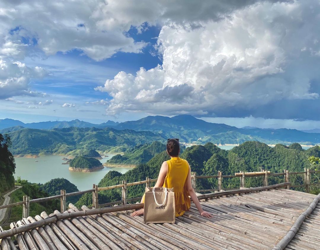 9 Resort Mai Châu Chìm đắm giữa ‘hồn Thái” sắc màu giữa Tây Bắc 
