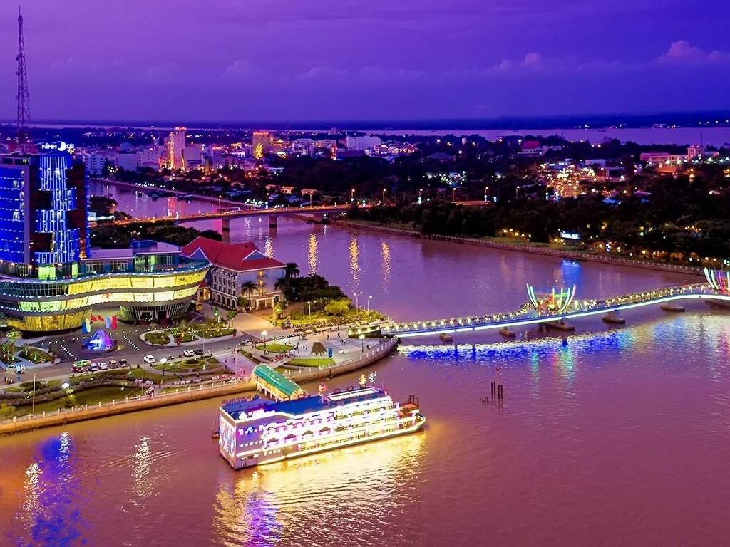 Top 20 resort miền Tây độc đáo nhất được du khách yêu thích