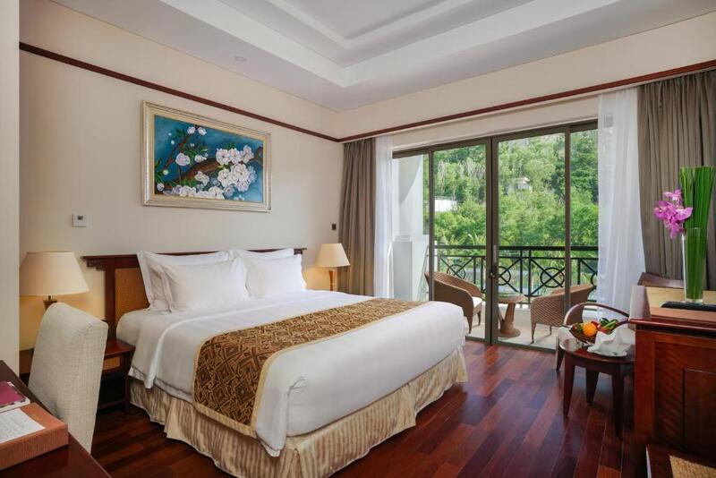 Vinpearl Resort Nha Trang - Chốn dừng chân yên bình tại Hòn Tre