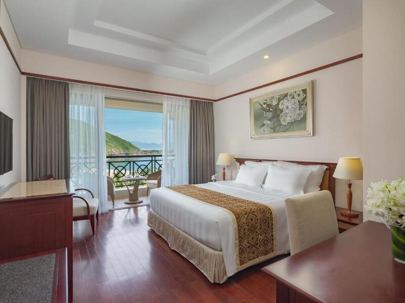 Vinpearl Resort Nha Trang - Chốn dừng chân yên bình tại Hòn Tre