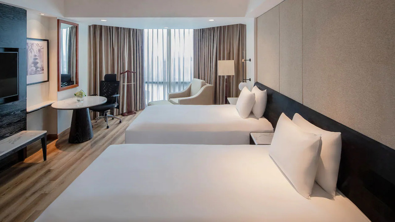 Tận hưởng cảm giác sang trọng tại Hyatt Regency West Hanoi