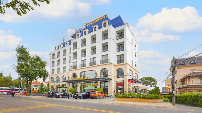 Dalat Prince Hotel - Không gian nghỉ dưỡng hiện đại giữa phố núi