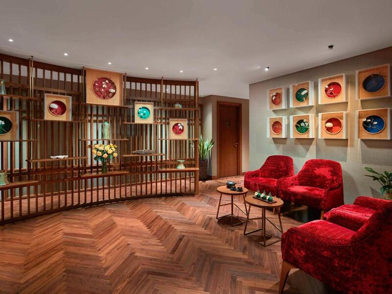 Grand Mercure Hanoi - Khám Phá Khách Sạn Sang Chảnh Bậc Nhất Thủ Đô