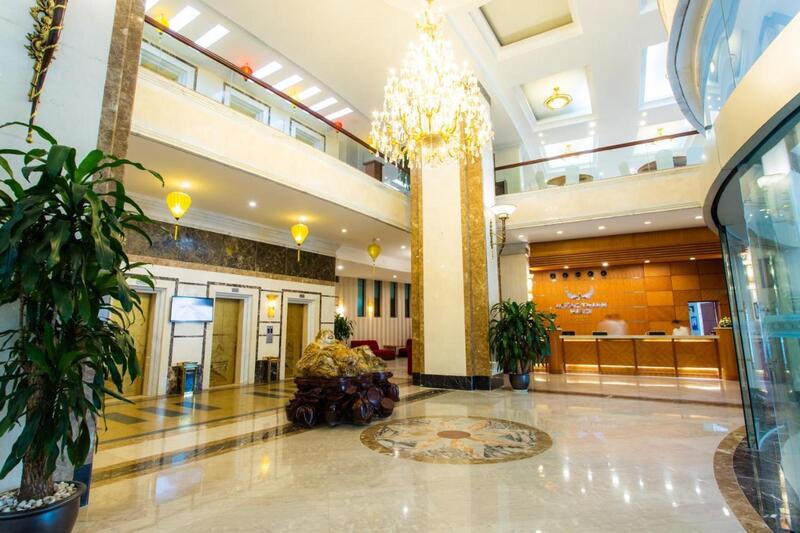 Khách sạn Mường Thanh Grand Hà Nội - Điểm nghỉ dưỡng nằm bên hồ Linh Đàm
