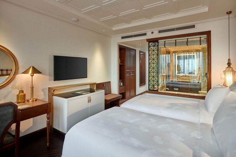 Peridot Grand Luxury Boutique Hotel - Viên Ngọc Quý Phái Giữa Lòng Thủ Đô