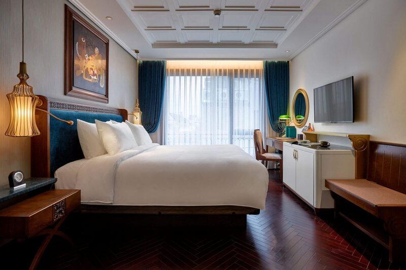Peridot Grand Luxury Boutique Hotel - Viên Ngọc Quý Phái Giữa Lòng Thủ Đô