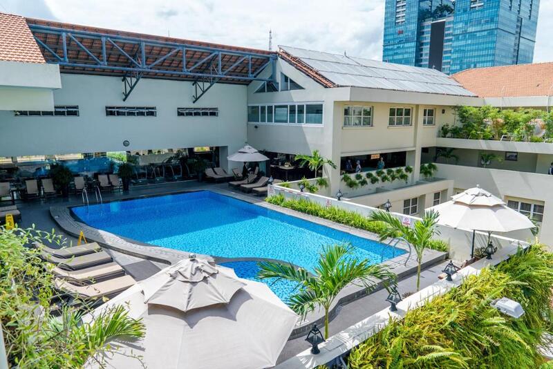 Rex Hotel - Khách sạn nghỉ dưỡng 5 sao đẳng cấp Sài Thành