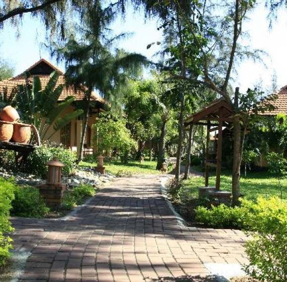Hùng Lâm Resort Quan Lạn
