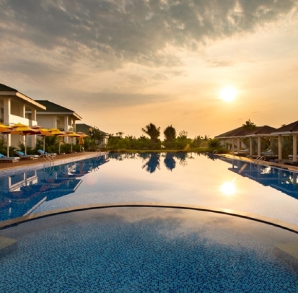 Gold Coast Hotel Resort & Spa